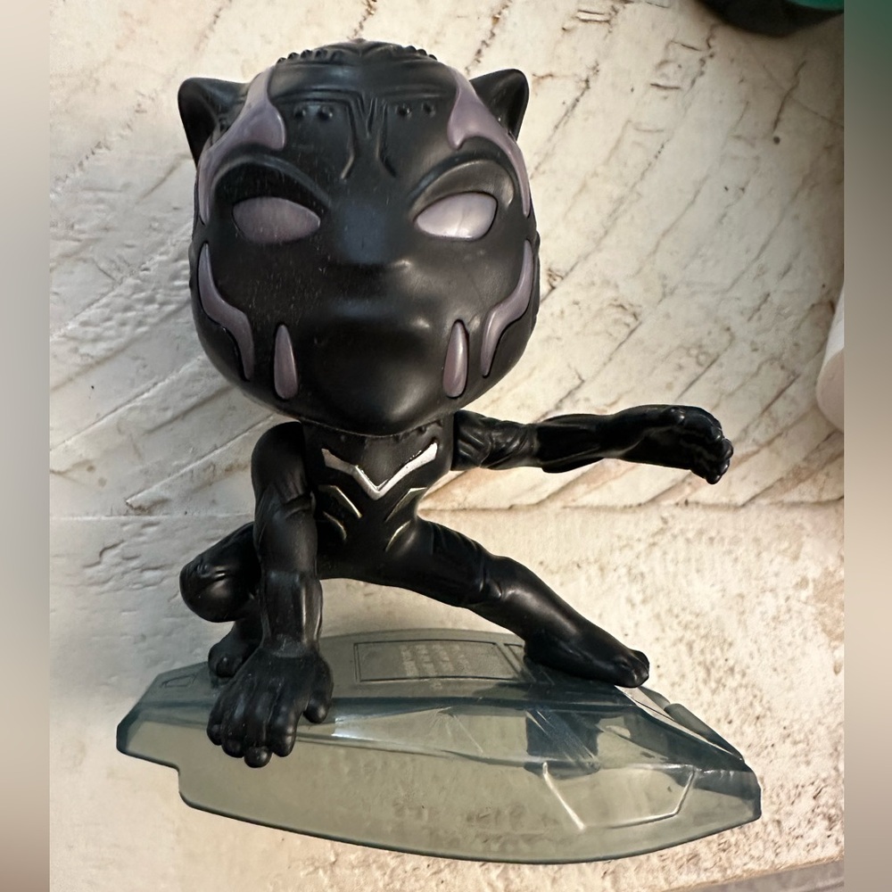 BLACK PANTHER #24 2019 McDonald's Happy Meal Marvel Avengers Toy End Game